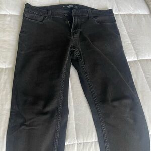 Hollister Men's Dark Black Jeans